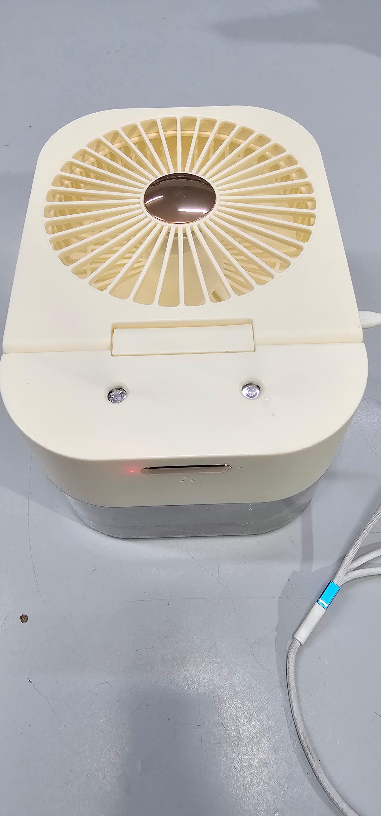 Ventilatore/ profumatore/ deumidificatore